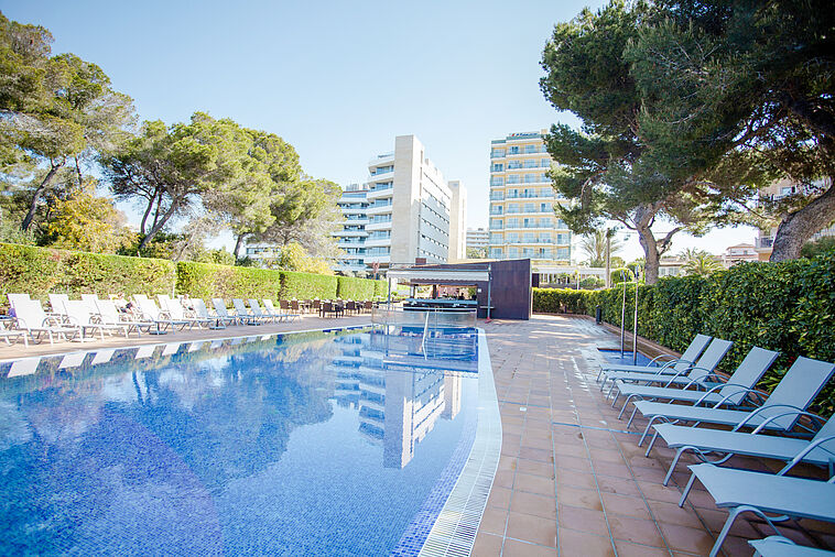 Poolansicht Hotel Timor Mallorca