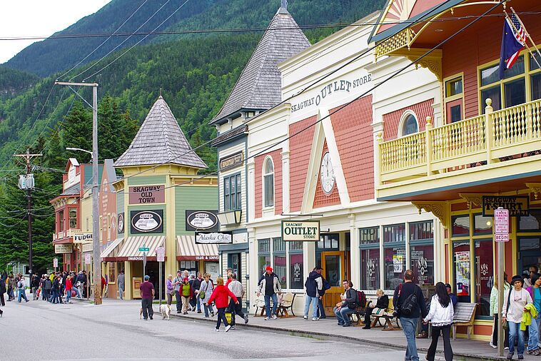 Straßenzug in Skgway in Kanada